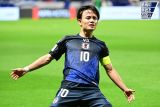 Takefusa Kubo sempat gugup saat kenakan ban kapten timnas Jepang kontra Indonesia