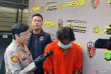 Istri diduga lesbian, suami bakar rumah