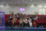 Belajar kelola uang dan bangun karier sejak dini
