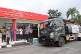 Polres Natuna salurkan ribuan liter air bersih kepada warga