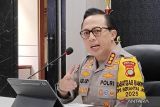 Polisi mengklarifikasi SMA dan kampus Jokowi terkait tuduhan ijazah palsu