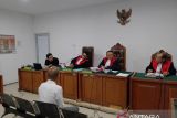 Staf pribadi mantan kadis dituntut jaksa 4 tahun penjara, kasus OTT Disnakertrans Sumsel
