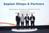 Kantor Hukum Sopian Sitepu & Partners raih penghargaan enam kategori terbaik
