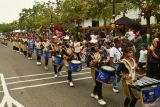 Peserta mengikuti parade drumband dan street military drumband di Kota Madiun, Jawa Timur, Jumat (20/6/2025). Kegiatan yang diikuti grup drumband siswa SMP, SMA, SMK tersebut dalam rangka memeriahkan hari jadi ke-107 Kota Madiun. Antara Jatim/Siswowidodo/um 