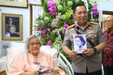 Meriyati Hoegeng, istri Jenderal Hoegeng, wafat pada usia 100 tahun
