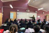 Sebanyak 32  mahasiswa Unnes praktik mengajar di empat negara