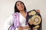 Joana dan Julissa naik ring untuk gelar juara dunia kelas bulu WBA