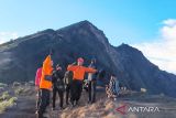 Terpopuler: Alex Marquez raih peringkat pertama, pendaki Malaysia tergelincir di Gunung Rinjani, hingga harga emas Antam