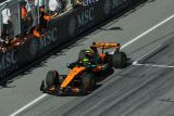Pembalap McLaren Lando Norris juara F1 GP Inggris