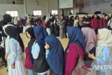 Mahasiswa Universitas Nusa Putra antusias sambut Antara 