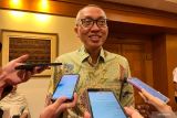 Cek bahayanya air rebusan daun dan konsumsi obat nyeri berlebih bagi ginjal