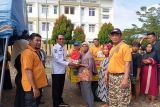 Dinsos hentikan dapur umum di pengungsian nelayan Mataram