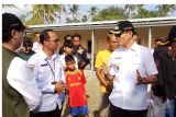 Pemkot Mataram serahkan 20 unit huntara ke nelayan Bintoro
