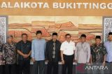 Wako Ramlan apresiasi semangat warga membangun masjid di Bukittinggi