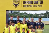 Marselino hingga Ole Romeny ikut coaching clinic Oxford United