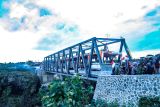 Bupati Loteng resmikan jembatan penghubung Pujut dan Praya Timur