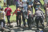 Banten tourist drowning:Two bodies recovered
