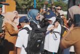 Pemkab Gowa salurkan seragam gratis bagi siswa SD-SMP