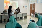 UNP bekali guru TK buat materi edukatif kurangi dampak erupsi Marapi