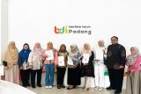 BDI Padang-Renchmark serahkan sertifikat HAKI-DJKI untuk enam tenant inkubasi bisnis