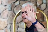 Tim Cook dikabarkan pilih John Ternus jadi kandidat kuat CEO Apple selanjutnya
