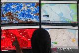 BMKG prakirakan sebagian besar Indonesia diguyur hujan ringan
