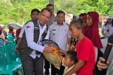 Donggala salurkan bantuan pangan di Powelua guna cegah stunting