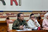 Sekjen DPR menjelaskan situs DPR kerap down sehingga draf sulit diakses publik