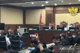 Tom Lembong divonis 4,5 tahun penjara terkait korupsi kasus impor gula