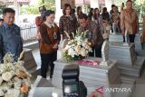 BNI ziarah dan tabur bunga  untuk kenang jasa Margono Djojohadikusumo