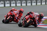 MotoGP 2025 - Bagnaia meraih pole position di Brno, Marquez terjatuh di akhir sesi