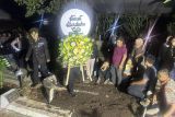 Tiga korban tewas dalam Pesta Rakyat rangkaian pernikahan anak KDM telah dimakamkan