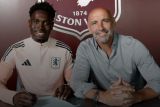 Aston Villa rekrut Modou Keba Cisse dari LASK