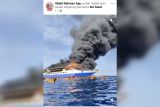 KM Barcelona 5 terbakar di perairan Talise Minahasa Utara Sultra