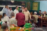 Presiden Prabowo dan Jokowi semeja makan bakmi jawa di Solo