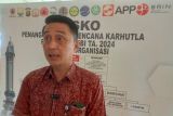 BNPB, Polri send five helicopters to help Jambi combat forest fires