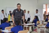 Menko AHY terharu dengar cita-cita siswa Sekolah Rakyat Paramita NTB