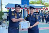 KSOP Kelas III Sampit berikan penghargaan kepada pegawai teladan