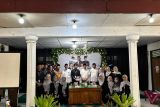 Mahasiswa KKN UIN Walisongo Semarang  wakafkan 6.000 Al Quran