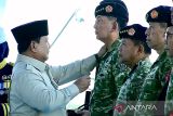 Lima purnawirawan TNI dianugerahi jenderal kehormatan oleh Prabowo
