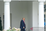 Trump akan hadiri pertemuan virtual dengan Zelenskyy