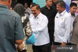 Menteri Imipas bocorkan posisi Riza Chalid yang rugikan negara Rp285 triliun