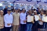 Mentrans Iftitah serahkan 94 sertifikat hak milik ke warga terdampak Rempang Eco City
