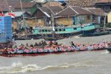 Polrestabes Palembang amankan lalu lintas pada festival perahu bidar di Sungai Musi