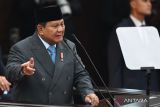 Presiden Prabowo mengingatkan tak boleh ada pihak merasa lebih kuat dari hukum