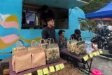 Inspire Region Padang Indosat Ooredoo Hutchison Lahirkan Kuotruck: Foodtruck Interaktif Karya Gen Z