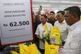 Strategi menghadapi jebakan harga beras