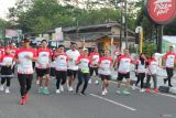 Beberapa pimpinan BUMN di Babel yang ikut serta dalam Tins Half Marathon 2025 di Pangkalpinang, Sabtu (23/8/2025)