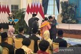 Puan Maharani terima Bintang RI Utama dari Presiden