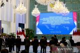 Presiden Prabowo melantik Komjen Pol Eddy Hartono sebagai Kepala BNPT